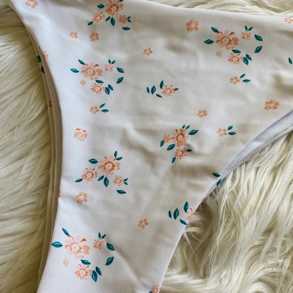 White Peach Floral Off Shoulder Ruffle Bikini - Picture 11 of 13